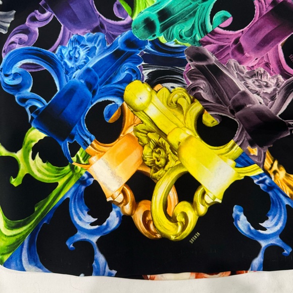 Versace Skirt - Picture 2 of 5